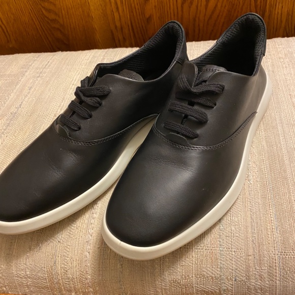 Ecco sneakers - Picture 3 of 3